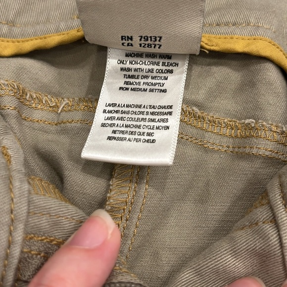 NEW ExOfficio Boot Cut Khaki Chino Pants Multi-Pocket Travel Style Size 8 - Picture 6 of 11